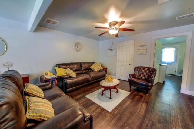Historic Town Square Bungalow In Heart Of Brighton Atoka Extérieur photo