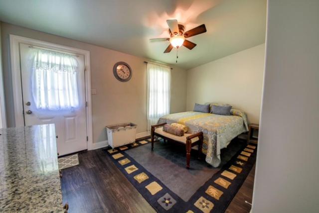 Historic Town Square Bungalow In Heart Of Brighton Atoka Extérieur photo